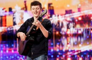 Guitarist Silas Luke Jones Stuns ‘AGT’ Judges With Electrifying ‘Misirlou’ Cover, Earns Standing Ovation