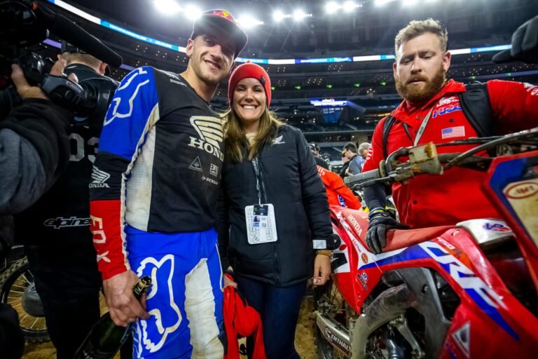 Congratulations to Ken Roczen on being widely hailed as the GOAT  greatest of all time  in motocross..details below ⬇️